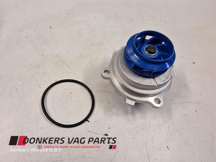 Nya Vattenpump Volkswagen Caddy Combi III (2KB,2KJ) 1.6 Pris € 37,50 Inklusive moms erbjuds av Donkers VAG Parts