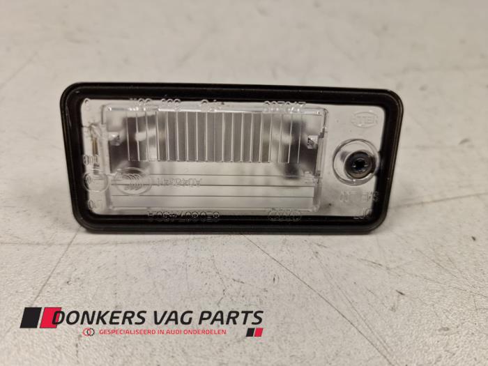 Nya Nummerskyltbelysning Audi Diversen Pris € 17,28 Inklusive moms erbjuds av Donkers VAG Parts