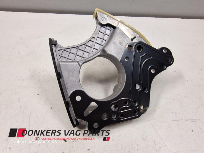Nowe Prowadnica lancucha Audi S4 Avant (B7) Cena € 121,56 Z VAT oferowane przez Donkers VAG Parts
