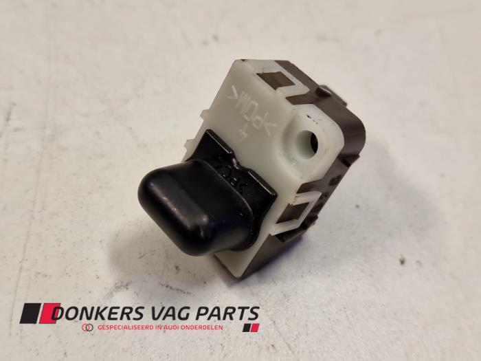 Gebrauchte Lichtsensor Audi A4 (B6) Preis € 10,00 Margenregelung angeboten von Donkers VAG Parts
