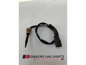 Sensor température d’échappement d'un Audi A4 (B9) 3.0 45 TDI V6 24V Quattro 2020