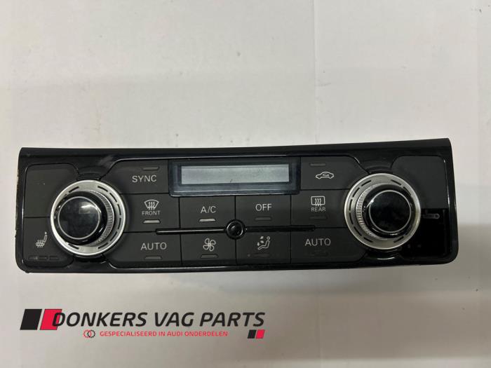 Używane Panel climatronic Audi S8 (D4) 4.0 V8 TFSI 32V Cena € 50,00 Procedura marży oferowane przez Donkers VAG Parts