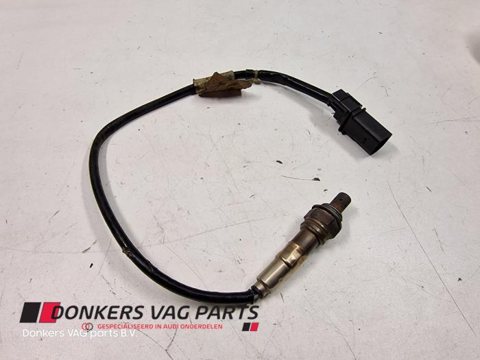 Sonde lambda d'un Audi A4 (B7) 3.2 FSI V6 24V 2005