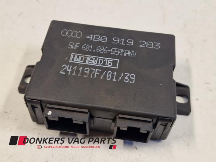 Usados Módulo PDC Audi A6 Avant (C5) Precio € 25,00 Norma de margen ofrecido por Donkers VAG Parts