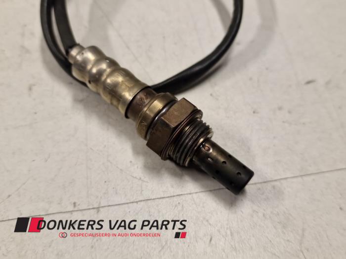 Lambda probe from a Audi S5 Cabriolet (8F7) S5 3.0 TFSI V6 24V Quattro 2012
