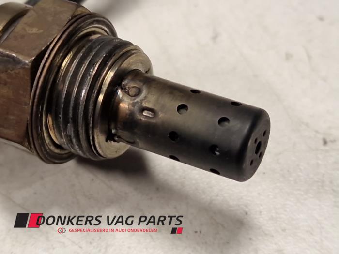 Lambda probe from a Audi S5 Cabriolet (8F7) S5 3.0 TFSI V6 24V Quattro 2012