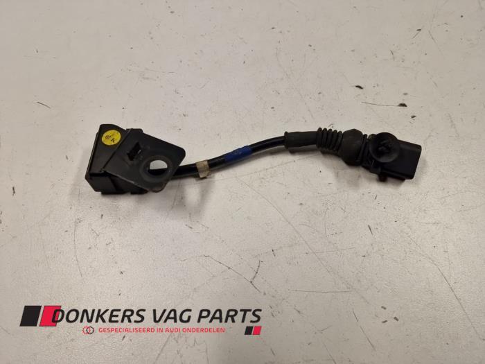 Begagnade Hastighetssensor Audi A8 (D3) Pris € 15,00 Marginaltabell erbjuds av Donkers VAG Parts