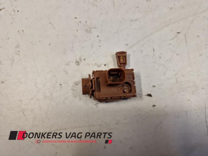 Begagnade Sensor (övriga) Audi A6 (C7) 3.0 V6 24V TFSI Quattro Pris € 35,01 Inklusive moms erbjuds av Donkers VAG Parts