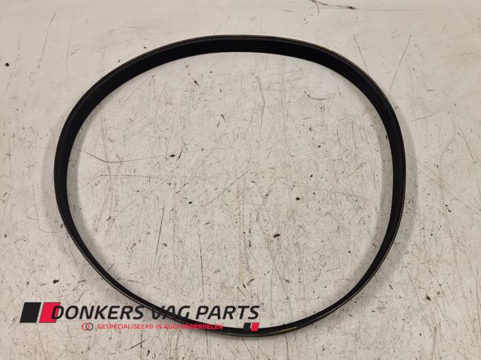Usados Correa múltiple Audi RS7 Sportback (4KA) 4.0 V8 TFSI Mild Hybrid 32V Precio € 20,00 IVA incluido ofrecido por Donkers VAG Parts