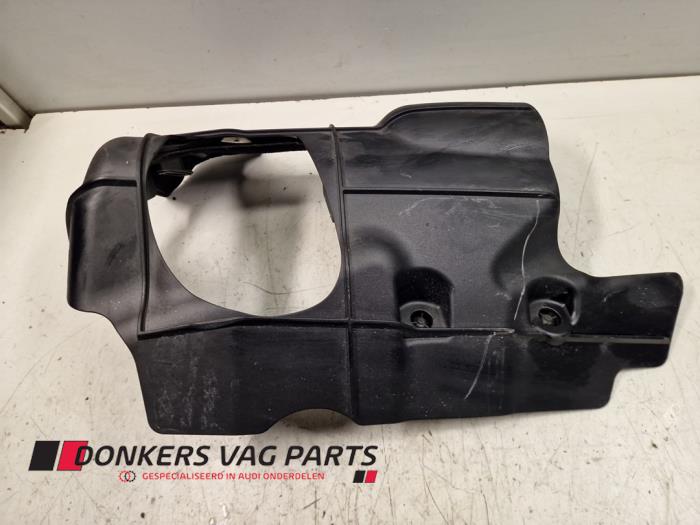 Used Engine cover Audi Q7 (4MB/4MG) 3.0 TDI V6 24V Price € 15,00 Inclusive VAT offered by Donkers VAG Parts