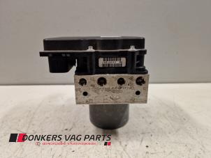 ABS Pumpe van een Audi A5 Sportback (8TA) 2.0 TDI 16V Quattro 2016