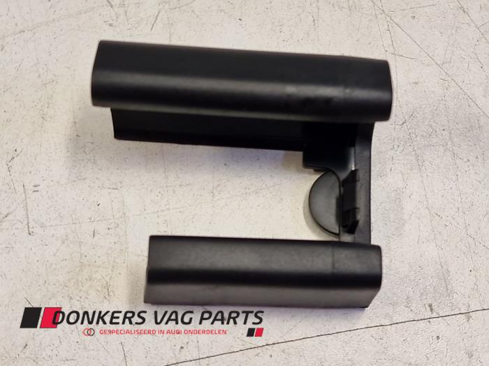 Gebrauchte Sonstige Audi A5 Sportback (8TA) 2.0 TDI 16V Quattro Preis € 3,50 Mit Mehrwertsteuer angeboten von Donkers VAG Parts