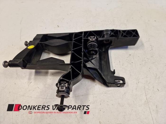 Headlight part