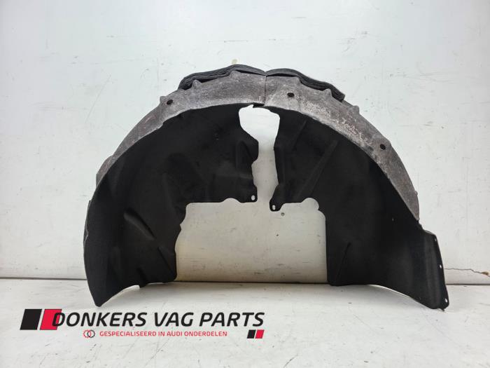 Używane Nadkole Audi A7 Sportback (4GA/4GF) Cena € 35,01 Z VAT oferowane przez Donkers VAG Parts