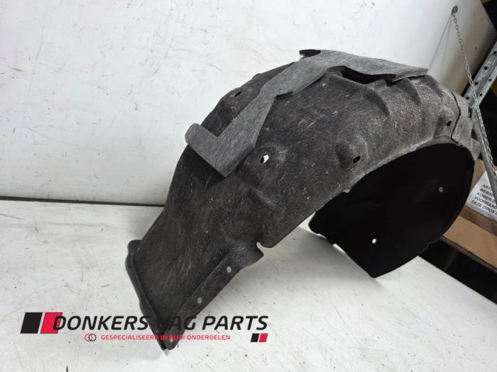 Używane Nadkole Audi A7 Sportback (4GA/4GF) Cena € 35,01 Z VAT oferowane przez Donkers VAG Parts