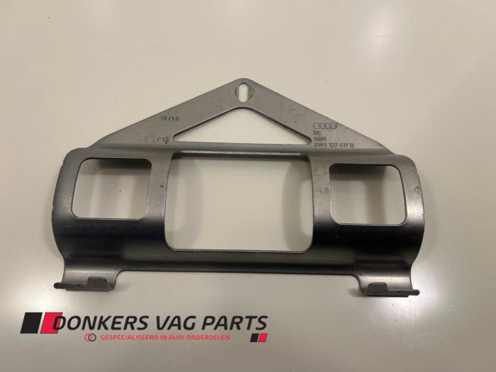Begagnade Bränslefilterhus Audi A4 Avant (B9) 2.0 35 TDI 16V Pris € 9,99 Inklusive moms erbjuds av Donkers VAG Parts