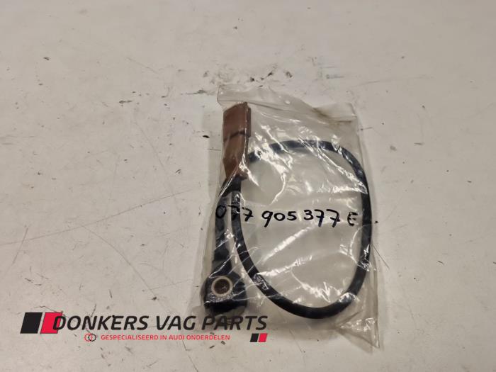 Begagnade Knackningssensor Audi A8 (D3) 4.2 V8 40V Lang Quattro Pris € 15,00 Marginaltabell erbjuds av Donkers VAG Parts
