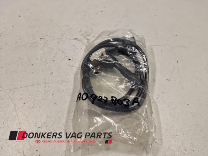 Używane Czujnik ABS Audi 100 (C4) Cena € 15,00 Procedura marży oferowane przez Donkers VAG Parts