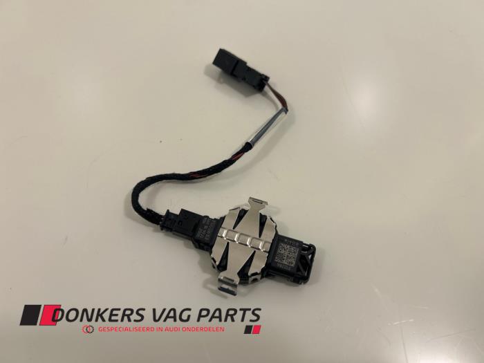 Begagnade Regnsensor Audi A4 Avant (B9) 2.0 35 TDI 16V Pris € 20,00 Inklusive moms erbjuds av Donkers VAG Parts