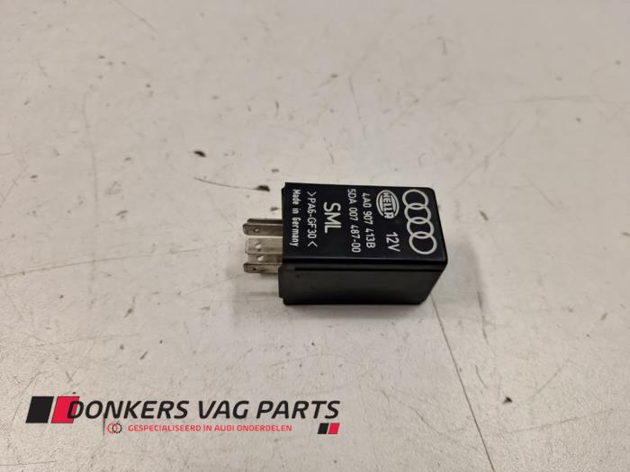 Begagnade Relä Audi A6 (C4) 2.5 TDI Quattro Pris € 15,00 Marginaltabell erbjuds av Donkers VAG Parts