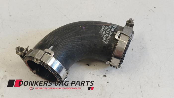 Usagé Tuyau intercooler Audi Q8 (4MN) 3.0 V6 24V 60 TFSI e Hybrid Quattro Prix € 36,30 Prix TTC proposé par Donkers VAG Parts