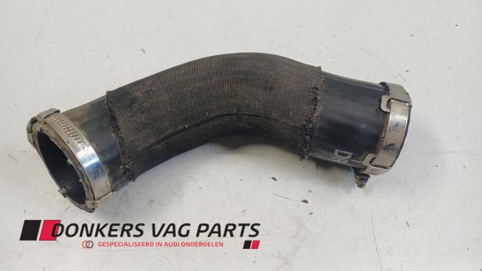Usagé Tuyau intercooler Audi Q8 (4MN) 3.0 V6 24V 60 TFSI e Hybrid Quattro Prix € 48,40 Prix TTC proposé par Donkers VAG Parts