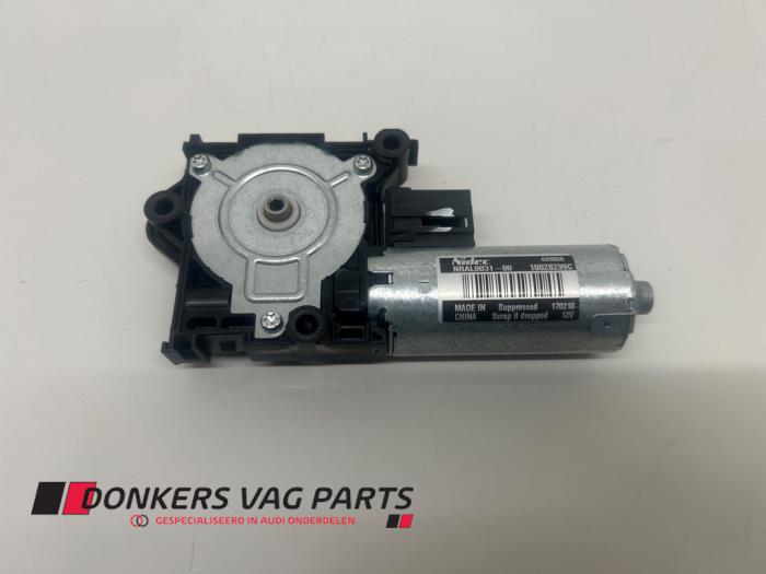 Używane Silnik szyberdachu Audi S5 (F53/F5P) 3.0 TFSI V6 24V Cena € 25,00 Z VAT oferowane przez Donkers VAG Parts