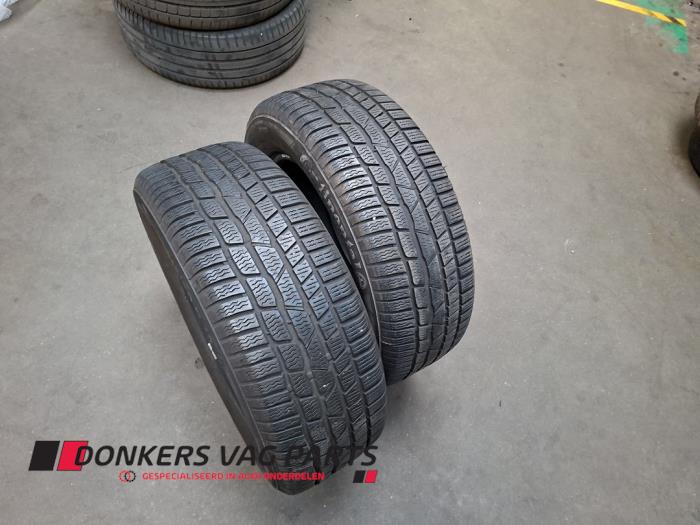 Używane Opona zimowa Cena € 50,00 Procedura marży oferowane przez Donkers VAG Parts