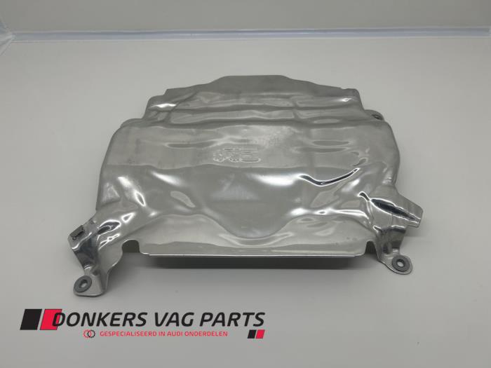 Gebrauchte Hitzeschild Auspuff Audi S5 (F53/F5P) 3.0 TFSI V6 24V Preis € 20,00 Mit Mehrwertsteuer angeboten von Donkers VAG Parts