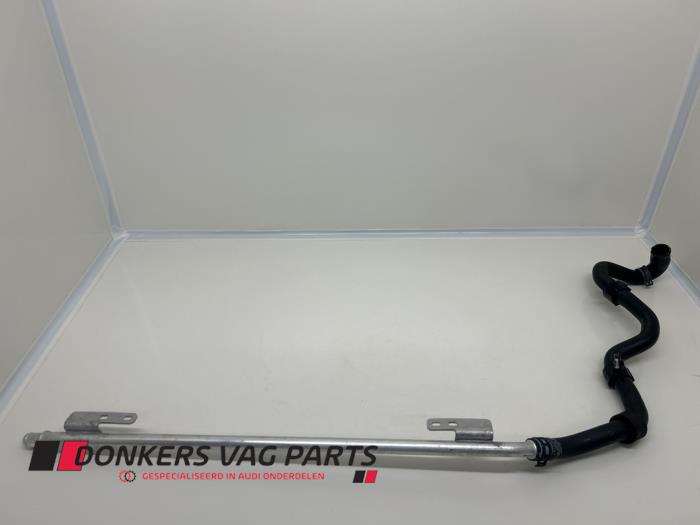 Begagnade Vattenrör Audi S5 (F53/F5P) 3.0 TFSI V6 24V Pris € 12,10 Inklusive moms erbjuds av Donkers VAG Parts