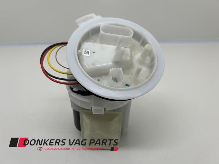 Gebrauchte Benzinpumpe Audi S5 (F53/F5P) 3.0 TFSI V6 24V Preis € 90,75 Mit Mehrwertsteuer angeboten von Donkers VAG Parts