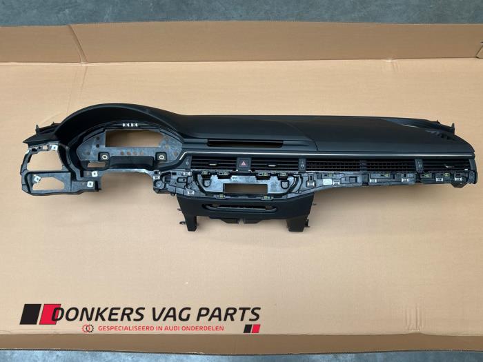 Używane Panel Audi S5 (F53/F5P) 3.0 TFSI V6 24V Cena € 484,00 Z VAT oferowane przez Donkers VAG Parts