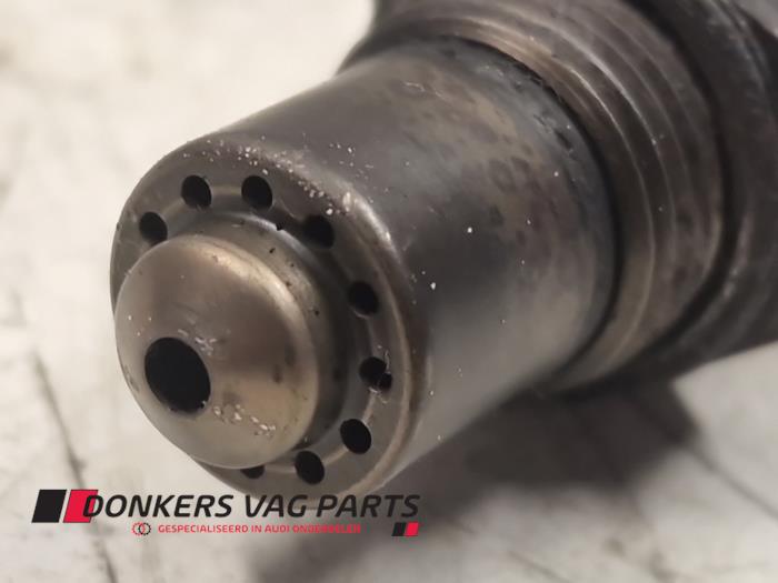 Lambda probe from a Audi A5 (8T3) 2.0 TDI 16V 2014