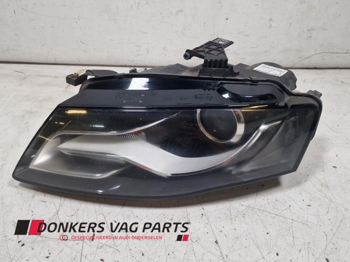 Używane Reflektor lewy Audi S4 Avant (B8) S4 3.0 TFSI V6 24V Cena € 250,00 Procedura marży oferowane przez Donkers VAG Parts