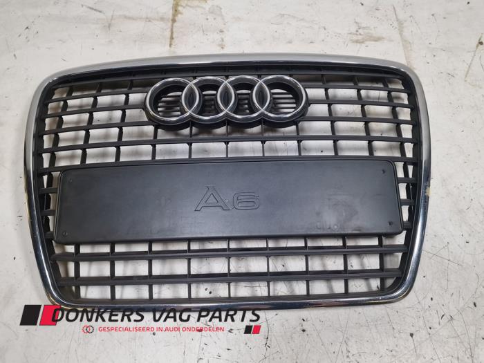 Begagnade Grill Audi A6 (C6) Pris € 70,00 Marginaltabell erbjuds av Donkers VAG Parts