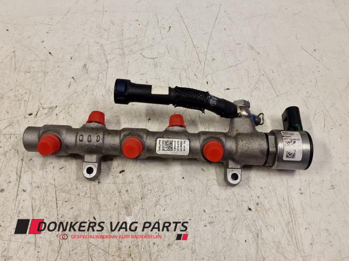 Usagé Distributeur de carburant Audi A4 Avant (B9) 3.0 45 TDI V6 24V Quattro Prix € 90,75 Prix TTC proposé par Donkers VAG Parts