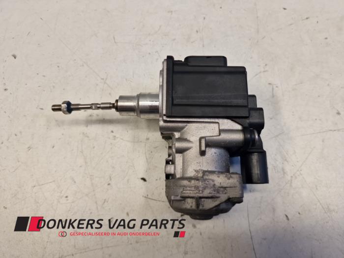 Używane Rózne Audi A5 Cabrio (8F7) 1.8 TFSI 16V Cena € 75,00 Procedura marży oferowane przez Donkers VAG Parts