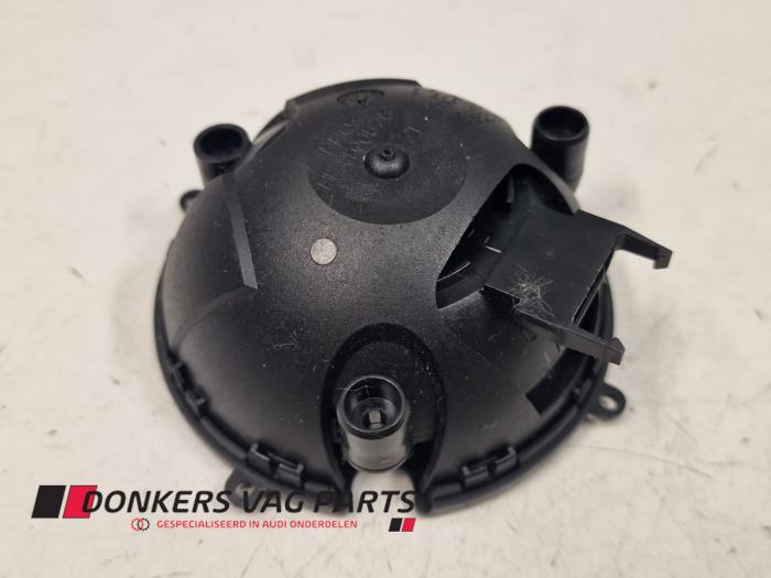 Używane Silnik lusterka prawego Audi A4 Avant (B7) Cena € 20,00 Procedura marży oferowane przez Donkers VAG Parts