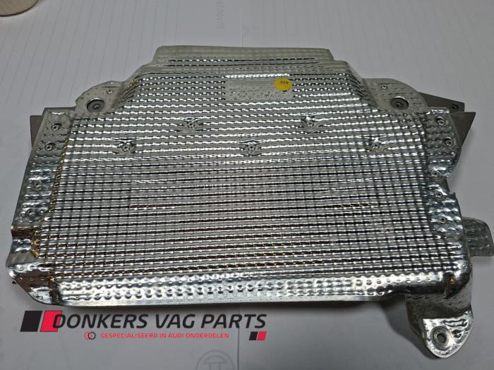 Gebrauchte Abdeckblech Motor Audi SQ5 3.0 TFSI V6 24V Preis € 18,15 Mit Mehrwertsteuer angeboten von Donkers VAG Parts