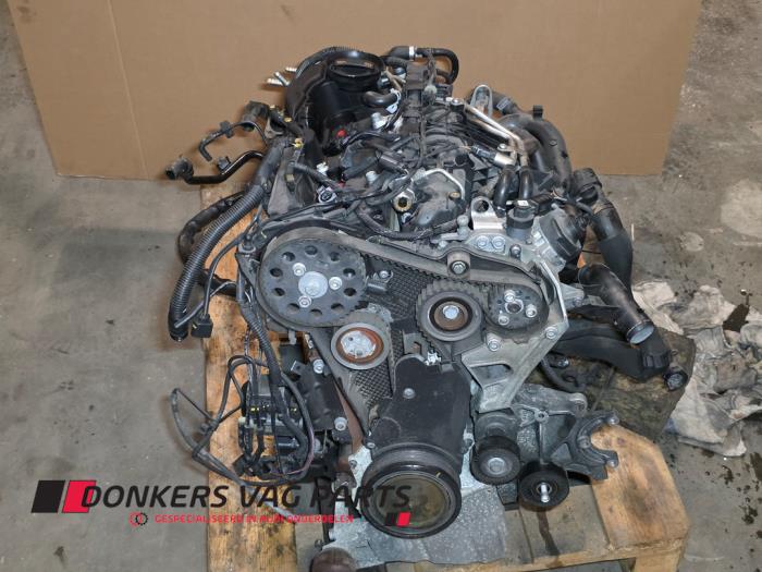 Used Engine Audi A4 (B8) 2.0 TDI 16V Price € 1.250,00 Margin scheme offered by Donkers VAG Parts