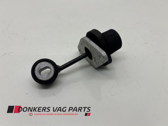 Used Engine mount Audi A4 Avant (B9) 2.0 35 TDI 16V Price € 12,10 Inclusive VAT offered by Donkers VAG Parts