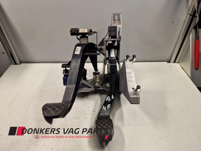 Clutch master cylinder