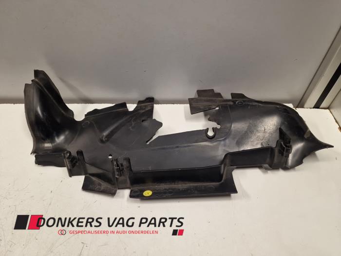 Begagnade Lufttratt Audi A3 (8P1) 1.6 TDI 16V Pris € 10,00 Marginaltabell erbjuds av Donkers VAG Parts