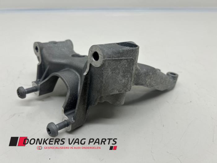 Usagé Support dynamo bas Audi S5 Sportback (F5A/F5F) 3.0 TFSI V6 24V Prix € 12,10 Prix TTC proposé par Donkers VAG Parts