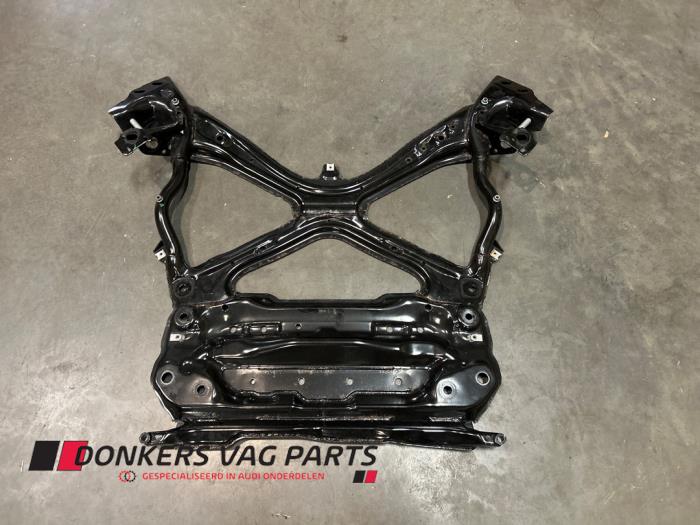 Usados Subchasis Audi S5 Sportback (F5A/F5F) 3.0 TFSI V6 24V Precio € 150,00 IVA incluido ofrecido por Donkers VAG Parts