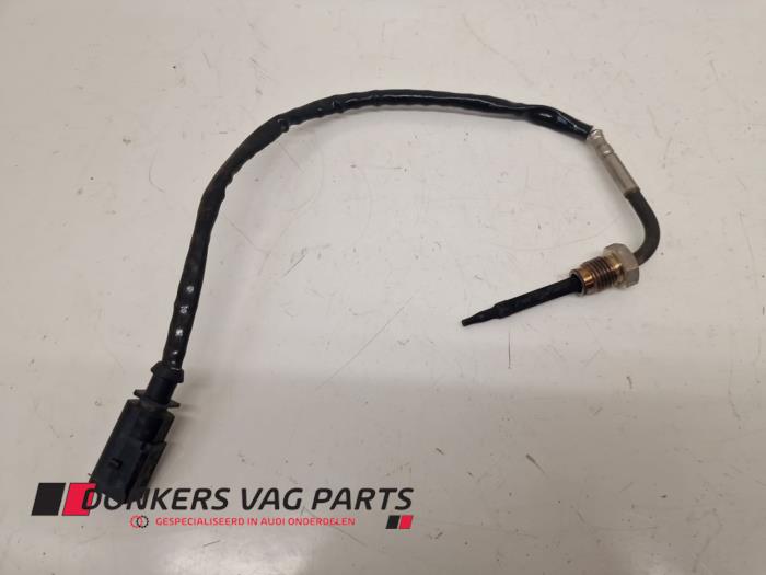 Usagé Sensor température d’échappement Audi Q8 (4MN) 3.0 V6 24V 50 TDI Mild Hybrid Quattro Prix sur demande proposé par Donkers VAG Parts