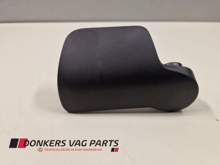 Hood release handle