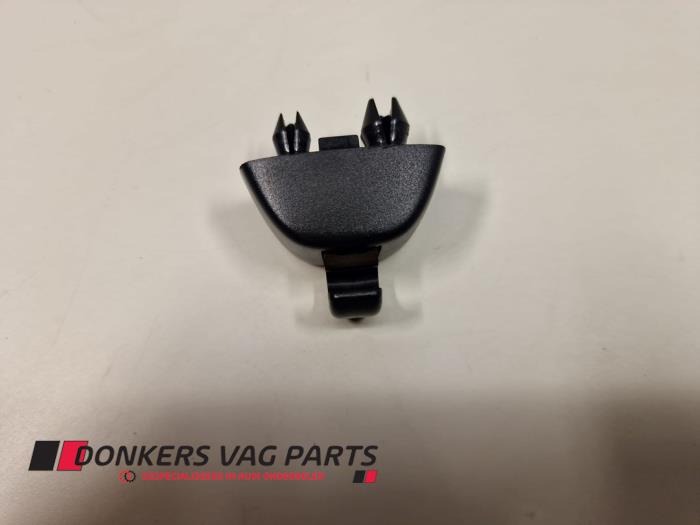 Sun visor clip