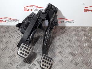 Used Set of pedals Mercedes B (W245,242) 1.7 B-170 16V Price € 100,00 Margin scheme offered by SH Carparts