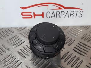 Used Light switch Opel Corsa C (F08/68) 1.2 16V Twin Port Price € 8,00 Margin scheme offered by SH Carparts